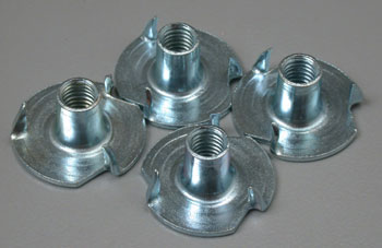 Great Planes Blind Nuts 10-32 (4) Great Planes Blind Nuts 10-32 (4)